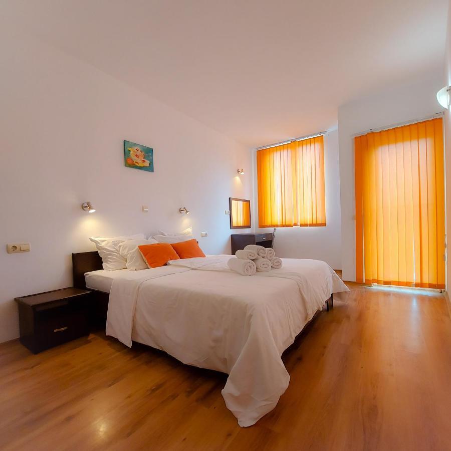 Aparthotel Sunny 3*